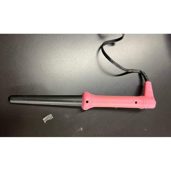 Enzo Milano Curling Iron - Picture 1 of 3